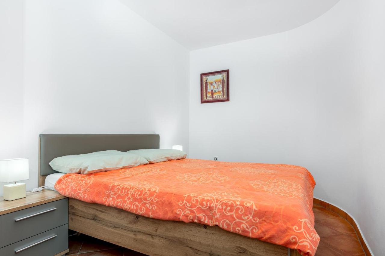 Apartment Manuela *